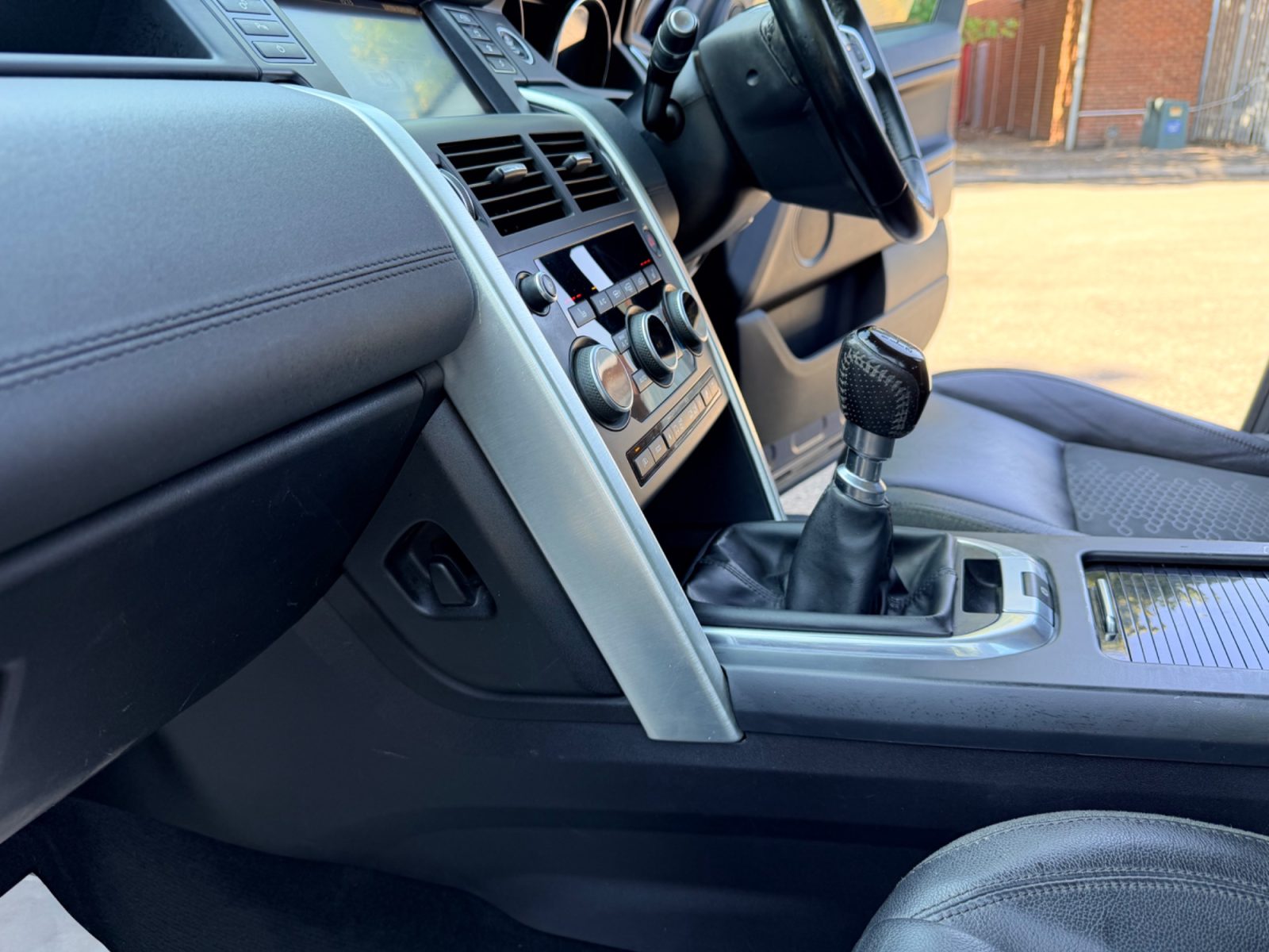 Land rover Discovery sport 2015 — photo 48