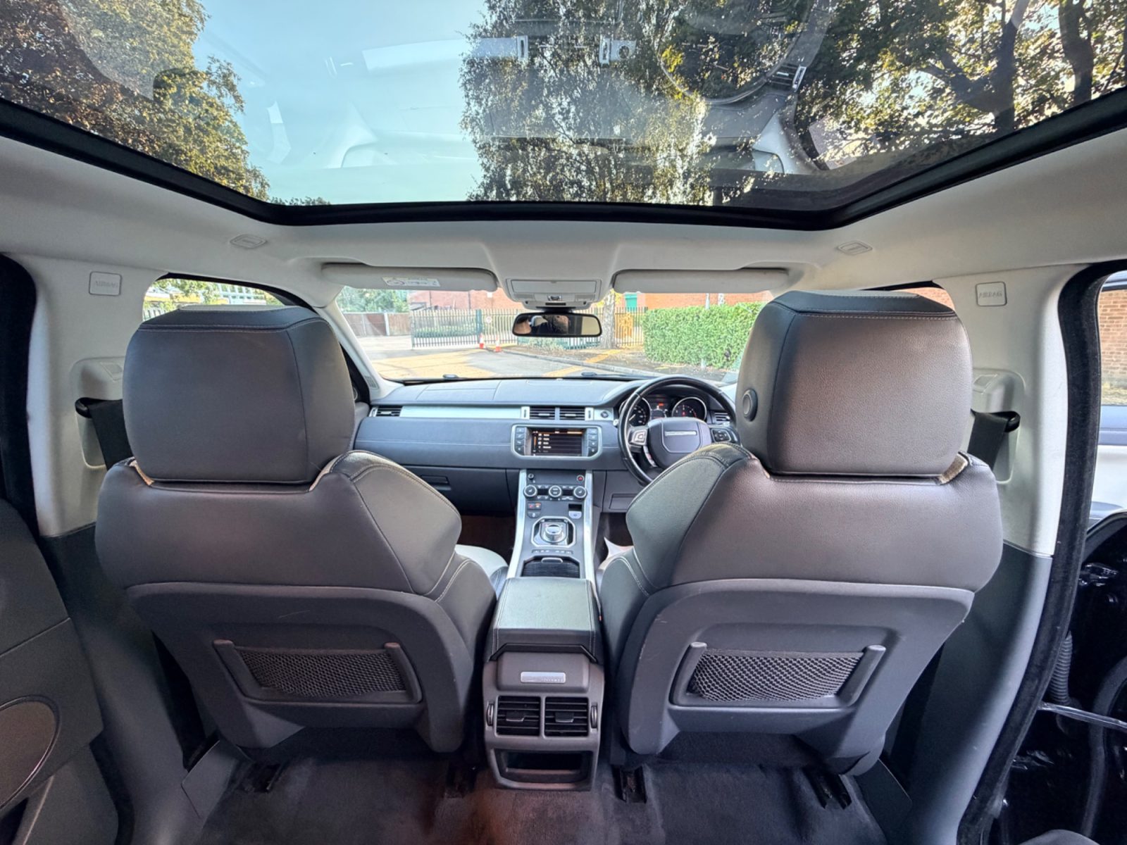 Land Rover Range Rover Evoque 2016 — photo 38