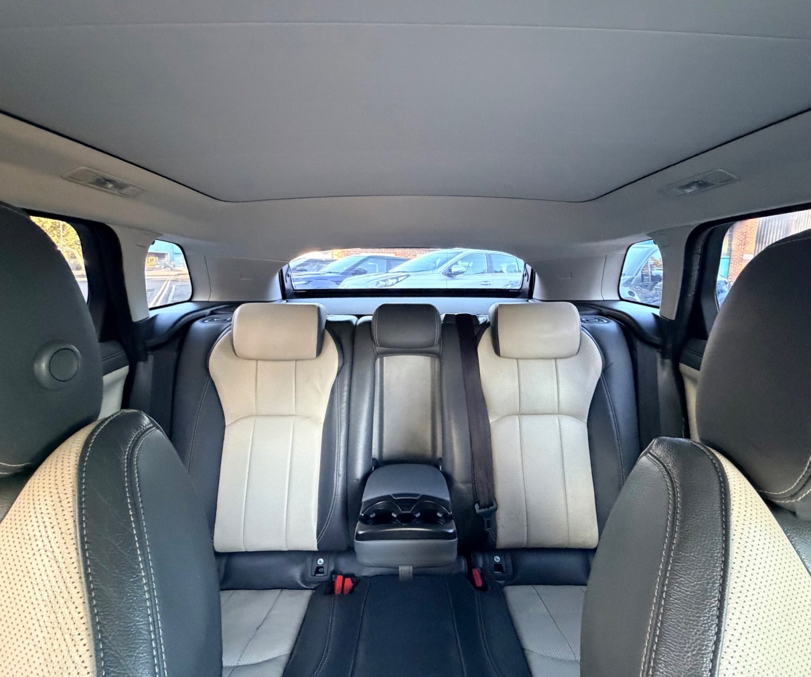 Land Rover Range Rover Evoque 2016 — photo 42