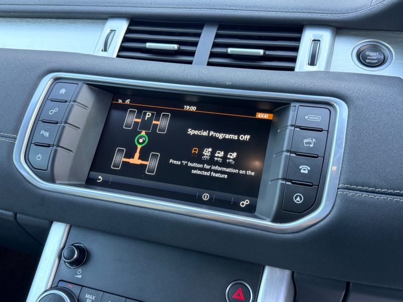 Land Rover Range Rover Evoque 2.0 TD4 SE Tech SUV 5dr Diesel Auto 4WD Euro 6 (s/s) (180 2016 — photo 93 of 105