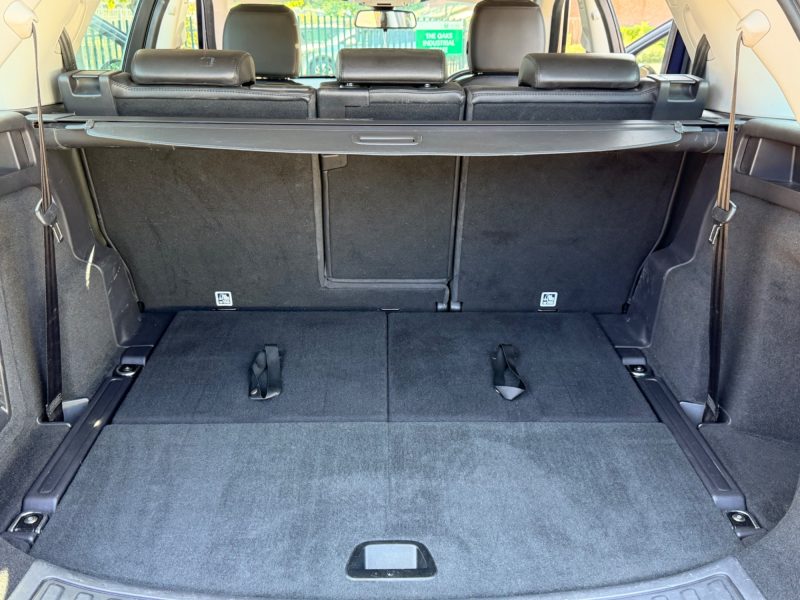 Land Rover Discovery Sport 2.0 TD4 SE SUV 5dr Diesel Manual 4WD Euro 6 (s/s) (180 ps) 2015 — photo 55 of 80