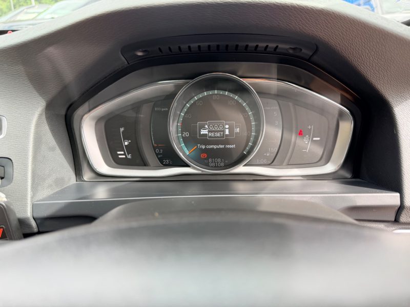 Volvo S60 SE Lux Nav 2.0 D4 SE Lux Nav Saloon 4dr Diesel Manual Euro 6 (s/s) (190 ps) 2016 — photo 57 of 76