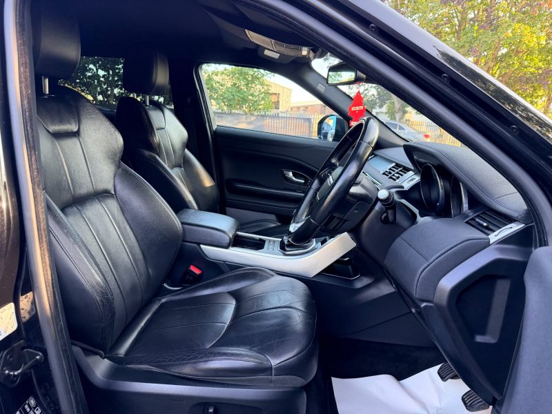 Land Rover Range Rover Evoque 2.0 TD4 SE 4WD Euro 6 (s/s) 5dr 2015 — photo 16 of 74
