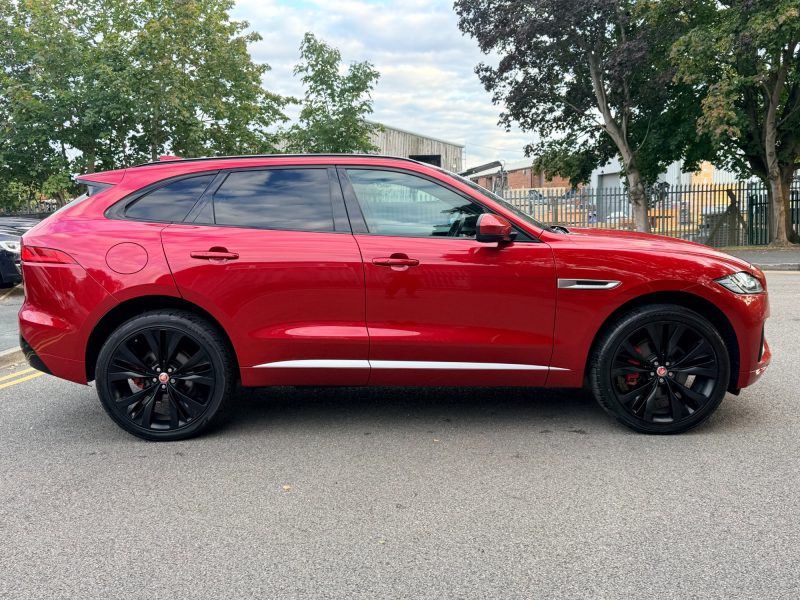 Jaguar F-PACE SUV 3.0 V6 S Petrol Auto AWD Euro 6 (s/s) (380 ps 2017 — photo 9 of 97