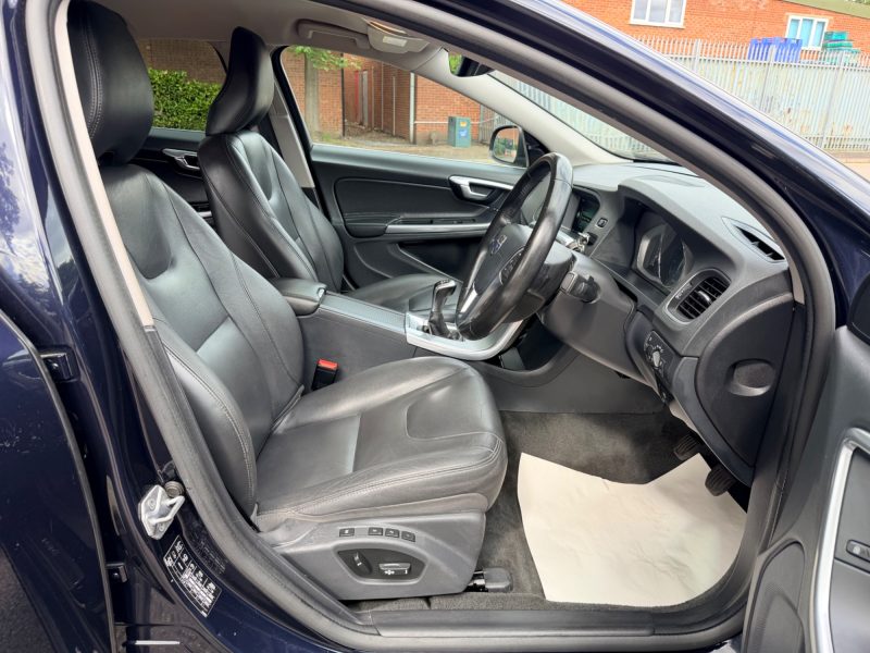 Volvo S60 SE Lux Nav 2.0 D4 SE Lux Nav Saloon 4dr Diesel Manual Euro 6 (s/s) (190 ps) 2016 — photo 13 of 76
