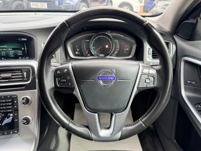 Volvo S60 SE Lux Nav 2.0 D4 SE Lux Nav Saloon 4dr Diesel Manual Euro 6 (s/s) (190 ps) 2016 — photo 14 of 76