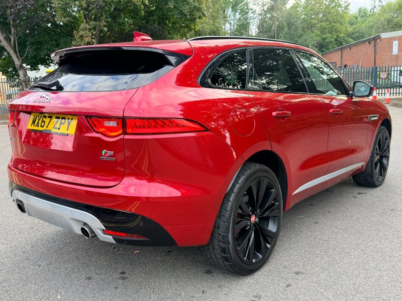 Jaguar F-PACE SUV 3.0 V6 S Petrol Auto AWD Euro 6 (s/s) (380 ps 2017 — photo 14 of 97