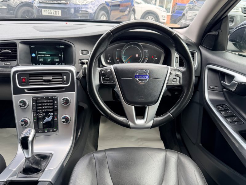 Volvo S60 SE Lux Nav 2.0 D4 SE Lux Nav Saloon 4dr Diesel Manual Euro 6 (s/s) (190 ps) 2016 — photo 11 of 76