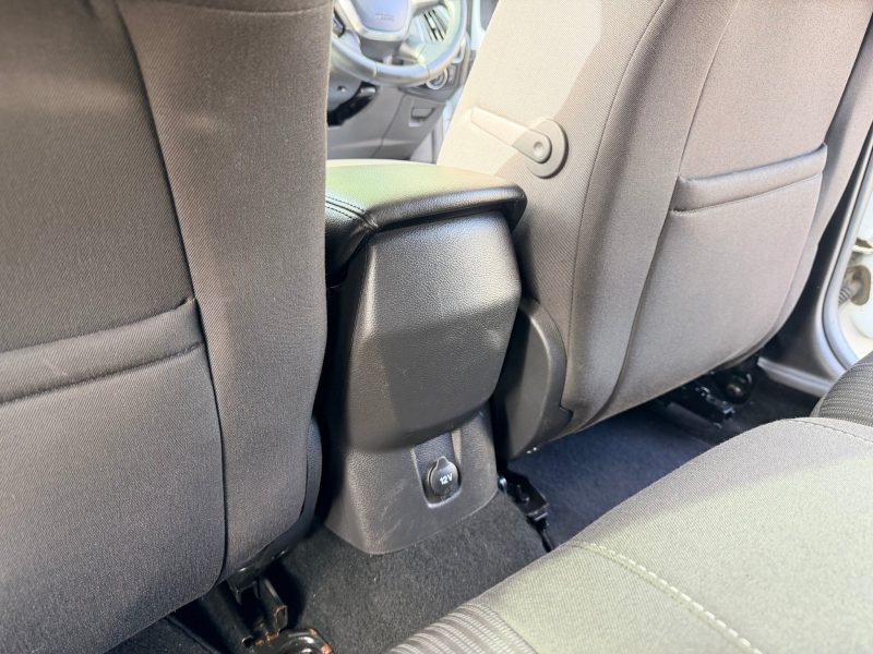 Ford Focus 1.0 125 EcoBoost Titanium 5dr 2013 — photo 40 of 69