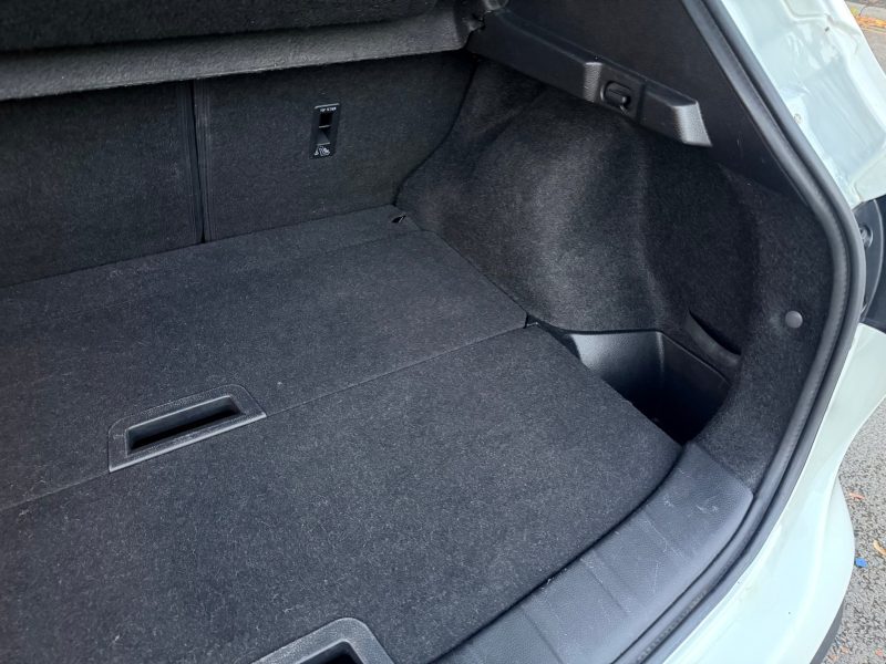 Nissan Qashqai 1.2 DiG-T Tekna [Non-Panoramic] 5dr 2017 — photo 62 of 91