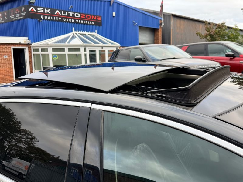 Jaguar XJ 3.0d V6 Autobiography 4dr Auto [LWB] 2016 — photo 22 of 108