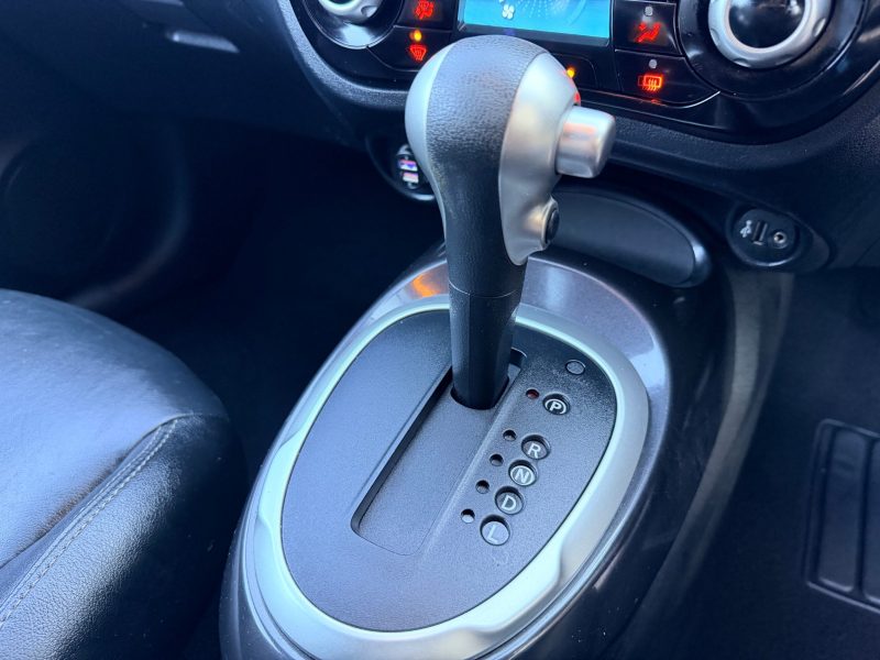Nissan UKE 1.6 Tekna 5dr Xtronic [Bose] 2018 — photo 23 of 54