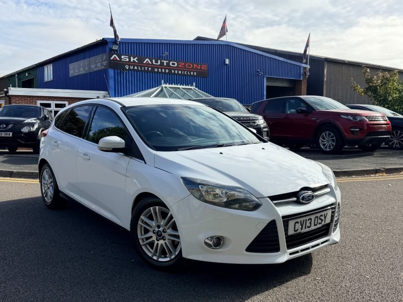 Ford Focus 1.0 125 EcoBoost Titanium 5dr 2013