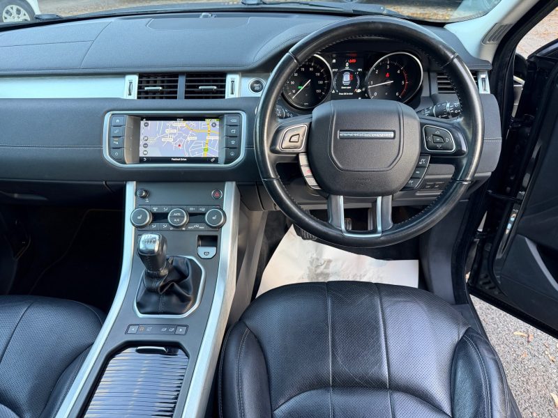 Land Rover Range Rover Evoque 2.0 TD4 SE Tech 5dr 2017 — photo 2 of 67