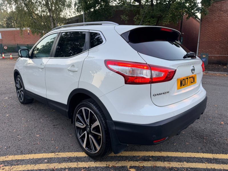 Nissan Qashqai 1.2 DiG-T Tekna [Non-Panoramic] 5dr 2017 — photo 5 of 91