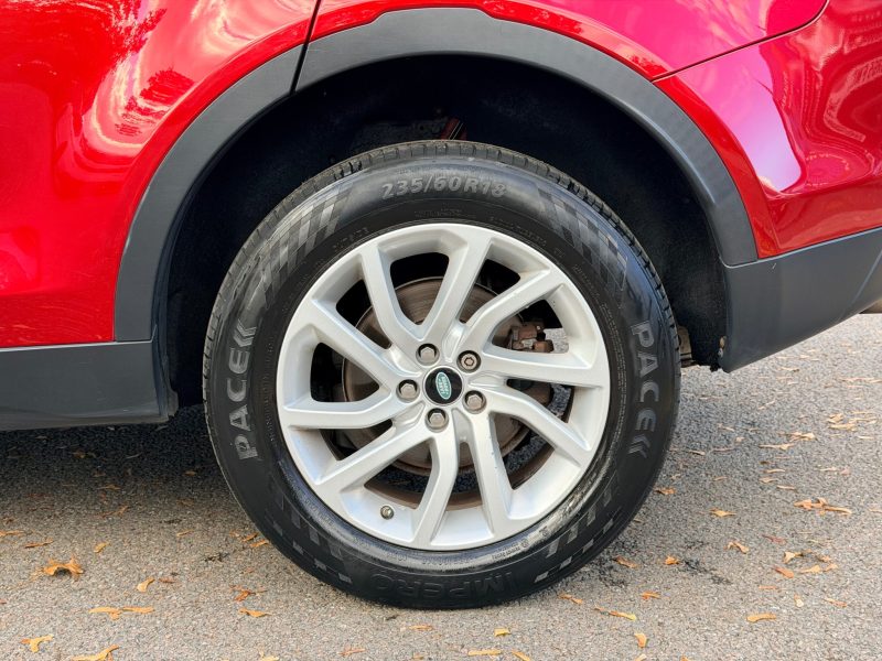 Land Rover Discovery Sport 2.0 TD4 180 SE Tech 5dr Auto 2017 — photo 14 of 102