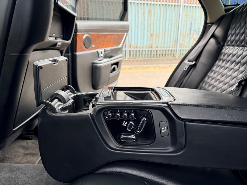 Jaguar XJ 3.0d V6 Autobiography 4dr Auto [LWB] 2016 — photo 71 of 108