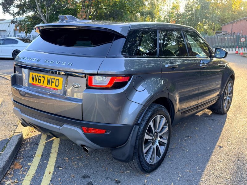Land Rover Range Rover Evoque 2.0 TD4 SE Tech 5dr 2017 — photo 7 of 67