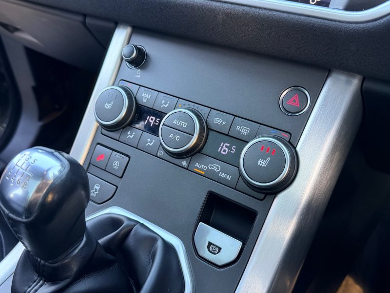 Land Rover Range Rover Evoque 2.0 TD4 SE Tech 5dr 2017 — photo 67 of 67