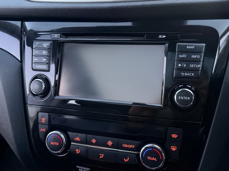 Nissan Qashqai 1.2 DiG-T Tekna [Non-Panoramic] 5dr 2017 — photo 90 of 91