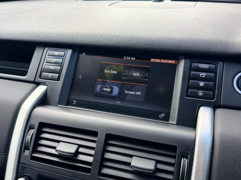 Land Rover Discovery Sport 2.0 TD4 180 SE Tech 5dr Auto 2017 — photo 83 of 102