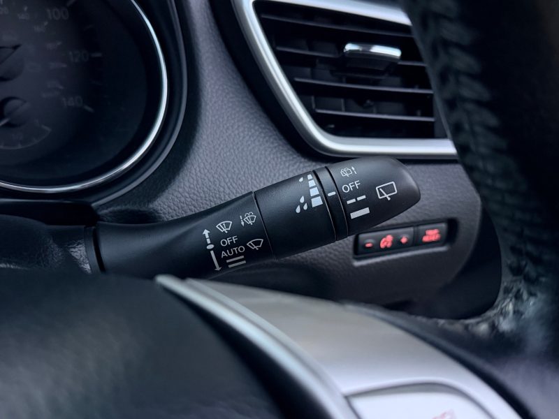 Nissan Qashqai 1.2 DiG-T Tekna [Non-Panoramic] 5dr 2017 — photo 87 of 91