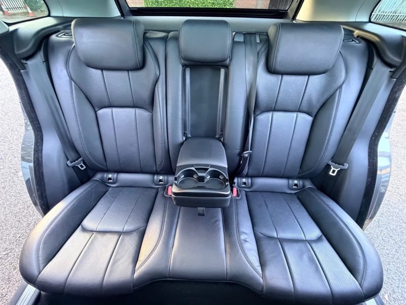 Land Rover Range Rover Evoque 2.0 TD4 SE Tech 5dr 2017 — photo 44 of 67