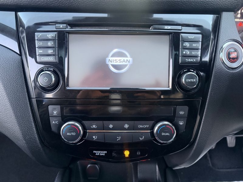 Nissan Qashqai 1.2 DiG-T Tekna [Non-Panoramic] 5dr 2017 — photo 31 of 91