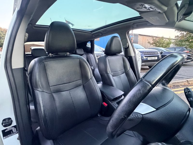 Nissan Qashqai 1.2 DiG-T Tekna [Non-Panoramic] 5dr 2017 — photo 21 of 91