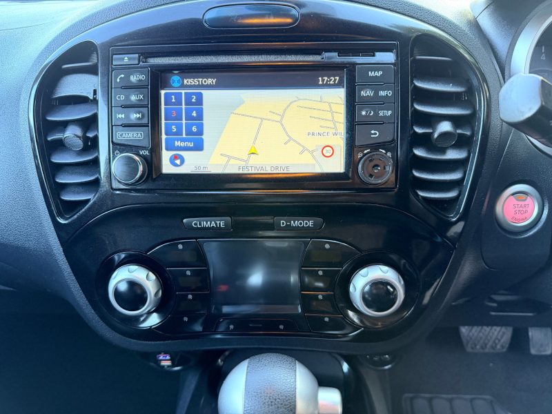 Nissan UKE 1.6 Tekna 5dr Xtronic [Bose] 2018 — photo 21 of 54