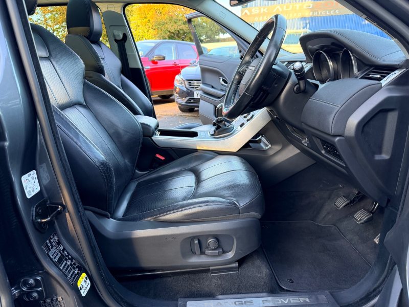 Land Rover Range Rover Evoque 2.0 TD4 SE Tech 5dr 2017 — photo 34 of 67