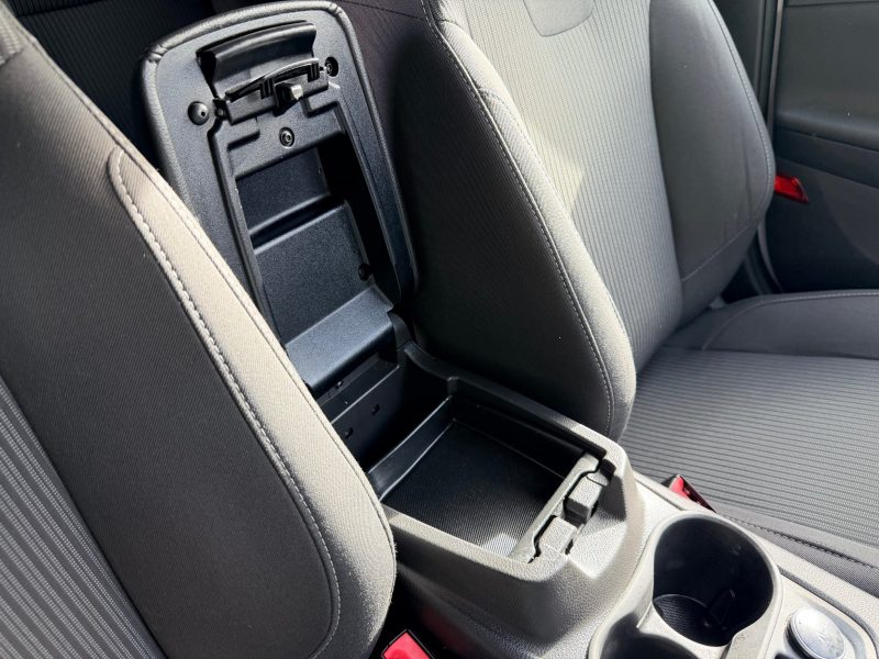 Ford Focus 1.0 125 EcoBoost Titanium 5dr 2013 — photo 25 of 69