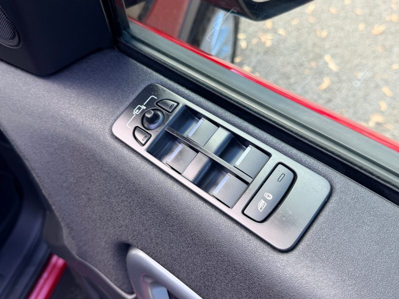 Land Rover Discovery Sport 2.0 TD4 180 SE Tech 5dr Auto 2017 — photo 54 of 102