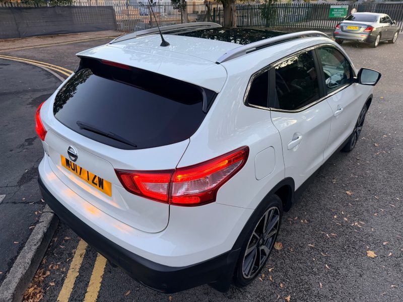Nissan Qashqai 1.2 DiG-T Tekna [Non-Panoramic] 5dr 2017 — photo 74 of 91