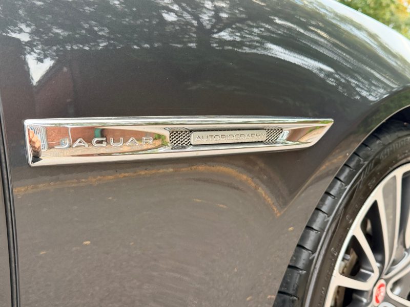 Jaguar XJ 3.0d V6 Autobiography 4dr Auto [LWB] 2016 — photo 20 of 108