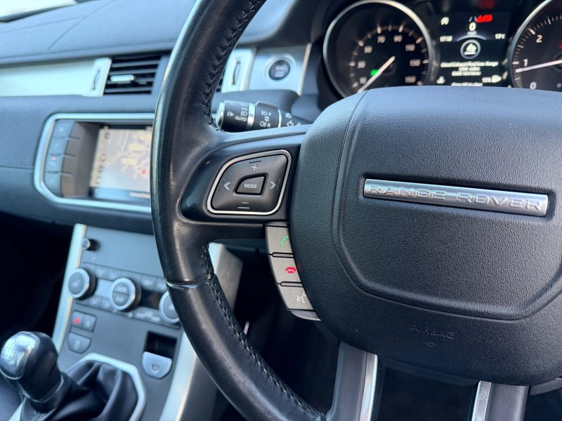 Land Rover Range Rover Evoque 2.0 TD4 SE Tech 5dr 2017 — photo 21 of 67
