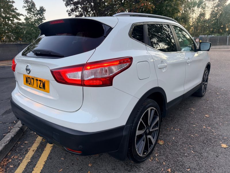 Nissan Qashqai 1.2 DiG-T Tekna [Non-Panoramic] 5dr 2017 — photo 7 of 91