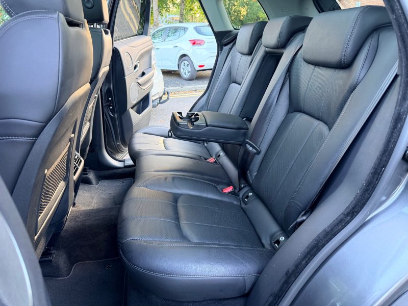 Land Rover Range Rover Evoque 2.0 TD4 SE Tech 5dr 2017 — photo 40 of 67
