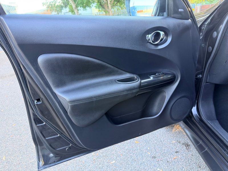 Nissan UKE 1.6 Tekna 5dr Xtronic [Bose] 2018 — photo 46 of 54