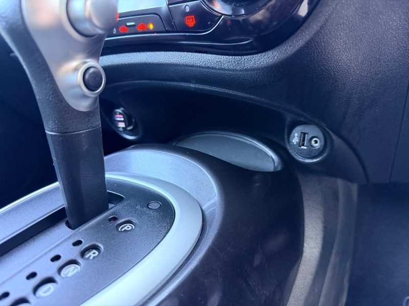 Nissan UKE 1.6 Tekna 5dr Xtronic [Bose] 2018 — photo 28 of 54
