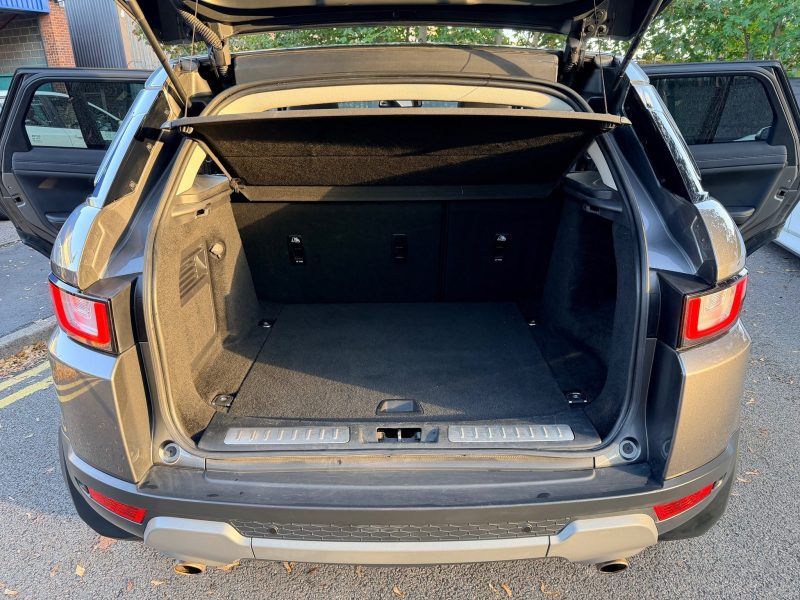 Land Rover Range Rover Evoque 2.0 TD4 SE Tech 5dr 2017 — photo 53 of 67