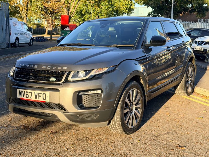 Land Rover Range Rover Evoque 2.0 TD4 SE Tech 5dr 2017 — photo 11 of 67