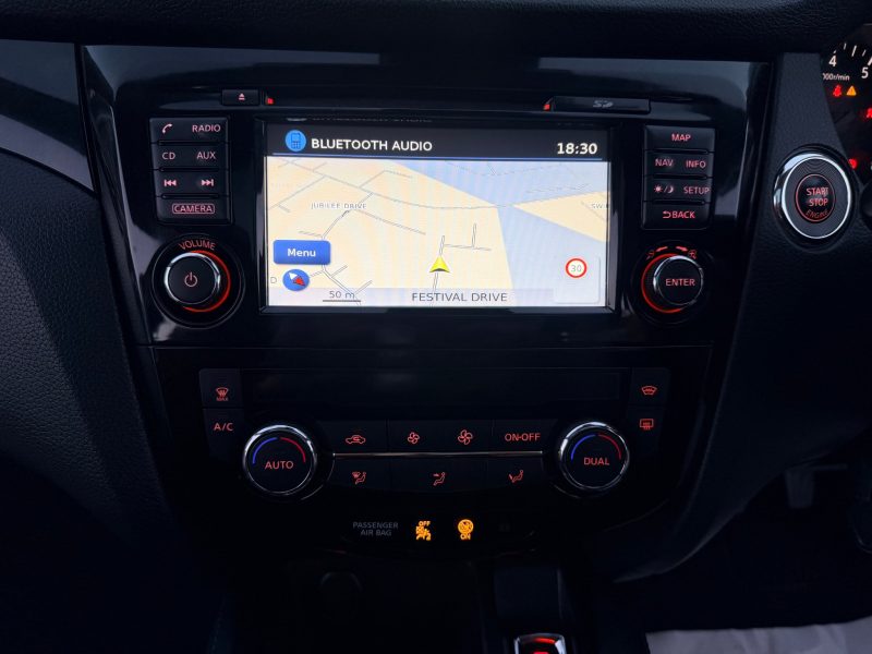 Nissan Qashqai 1.2 DiG-T Tekna [Non-Panoramic] 5dr 2017 — photo 36 of 91