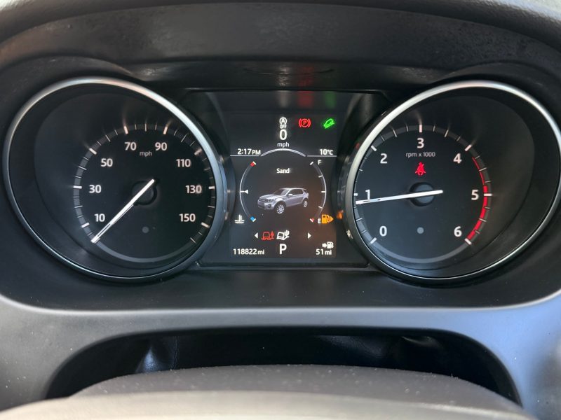 Land Rover Discovery Sport 2.0 TD4 180 SE Tech 5dr Auto 2017 — photo 101 of 102